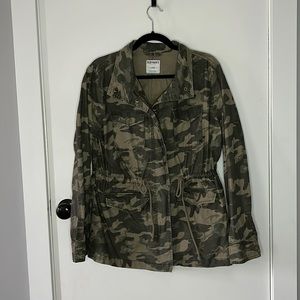 Camo fitted jacket